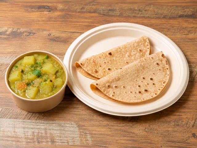Chapati With Aloo Korma.